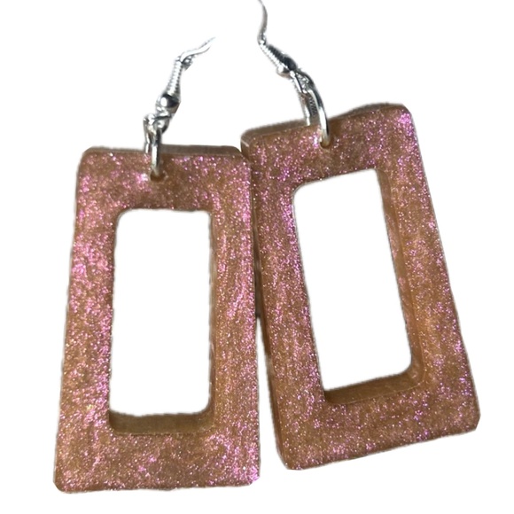 Hand Crafted Jewelry - Resin Earrings | Trapeze Champagne Glitter | Handmade | Sterling Silver